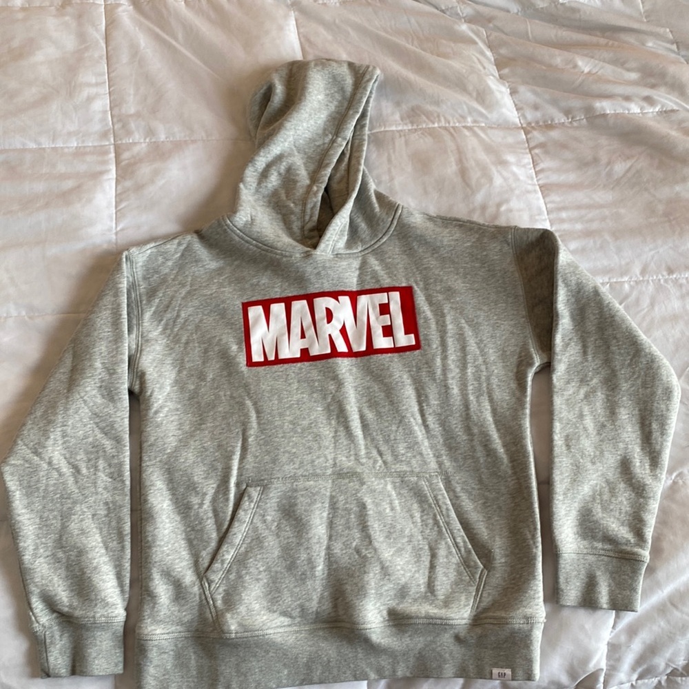 Gap kids grey Marvel hoodie. Size XXL (14-16)